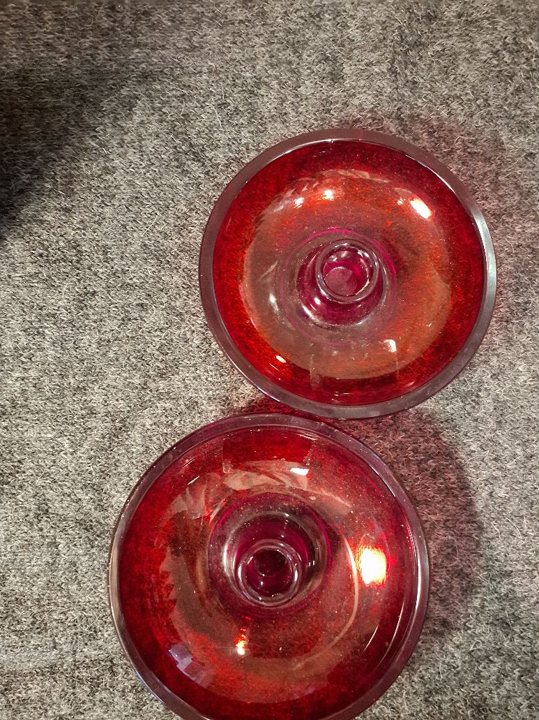 Reijmyre rødt glas